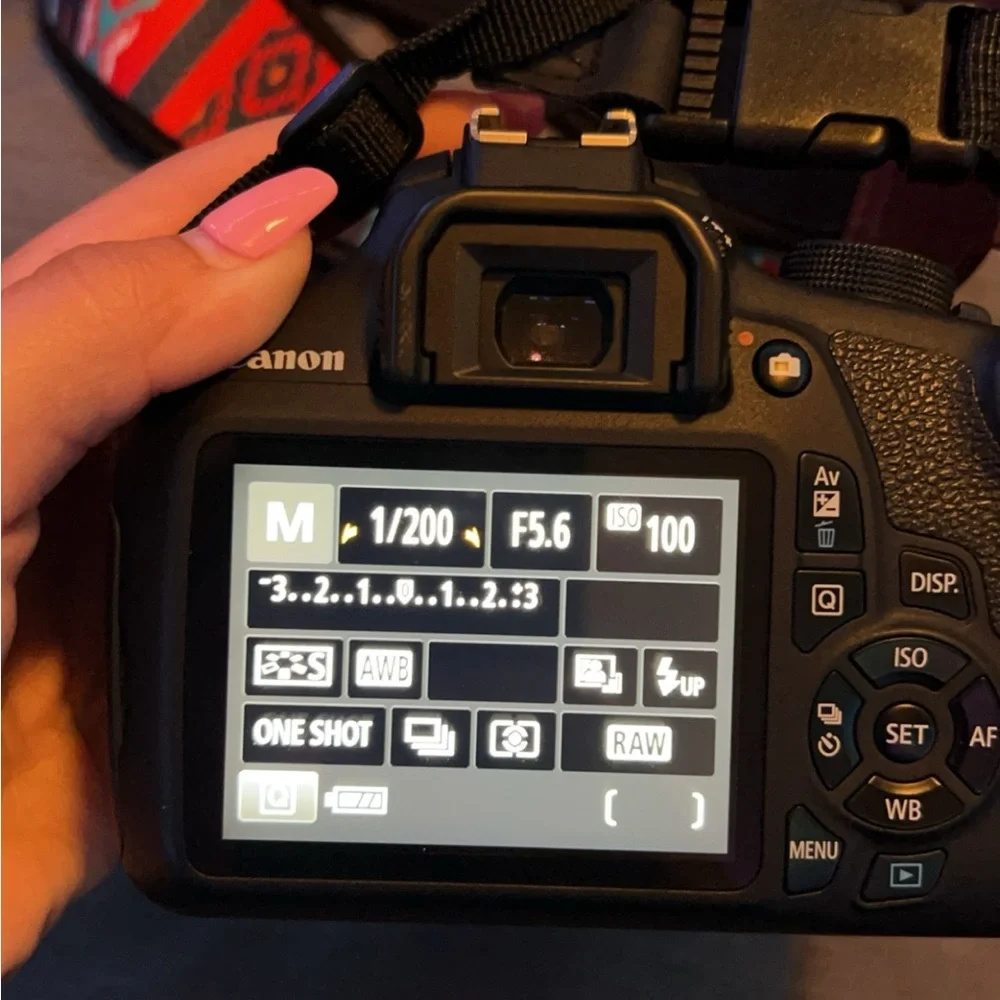 Canon rebel T5